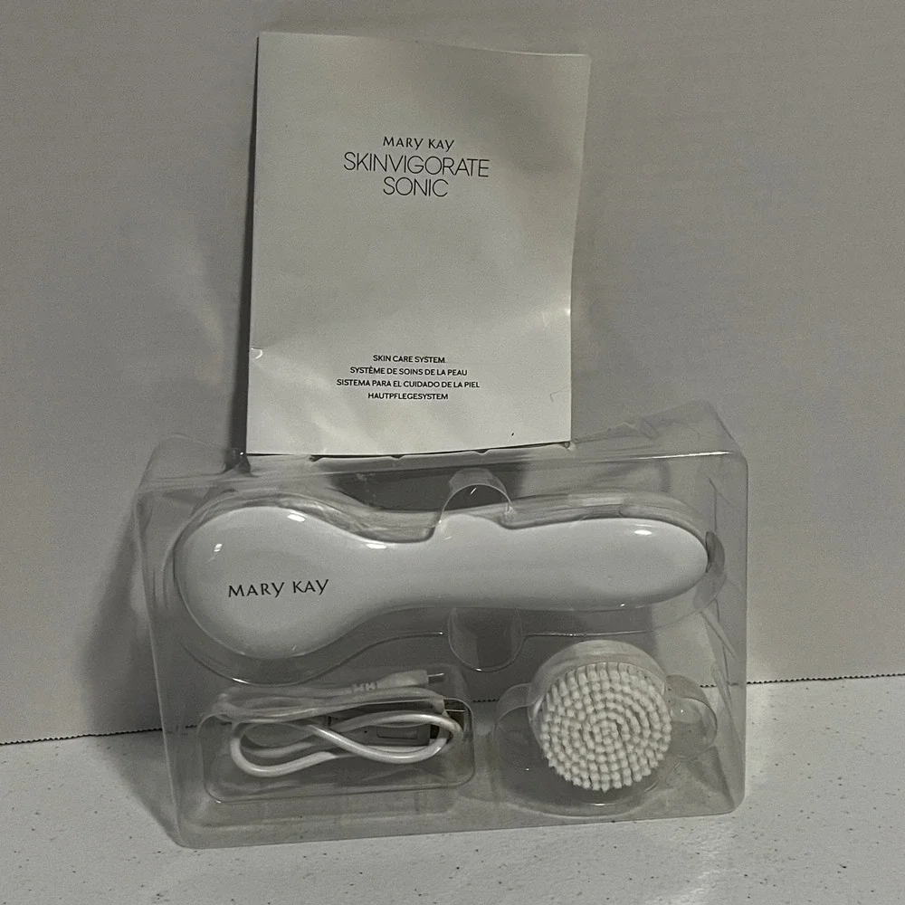 Mary Kay Skinvigorate Sonic Skin Care System Facial Cleansing Brush